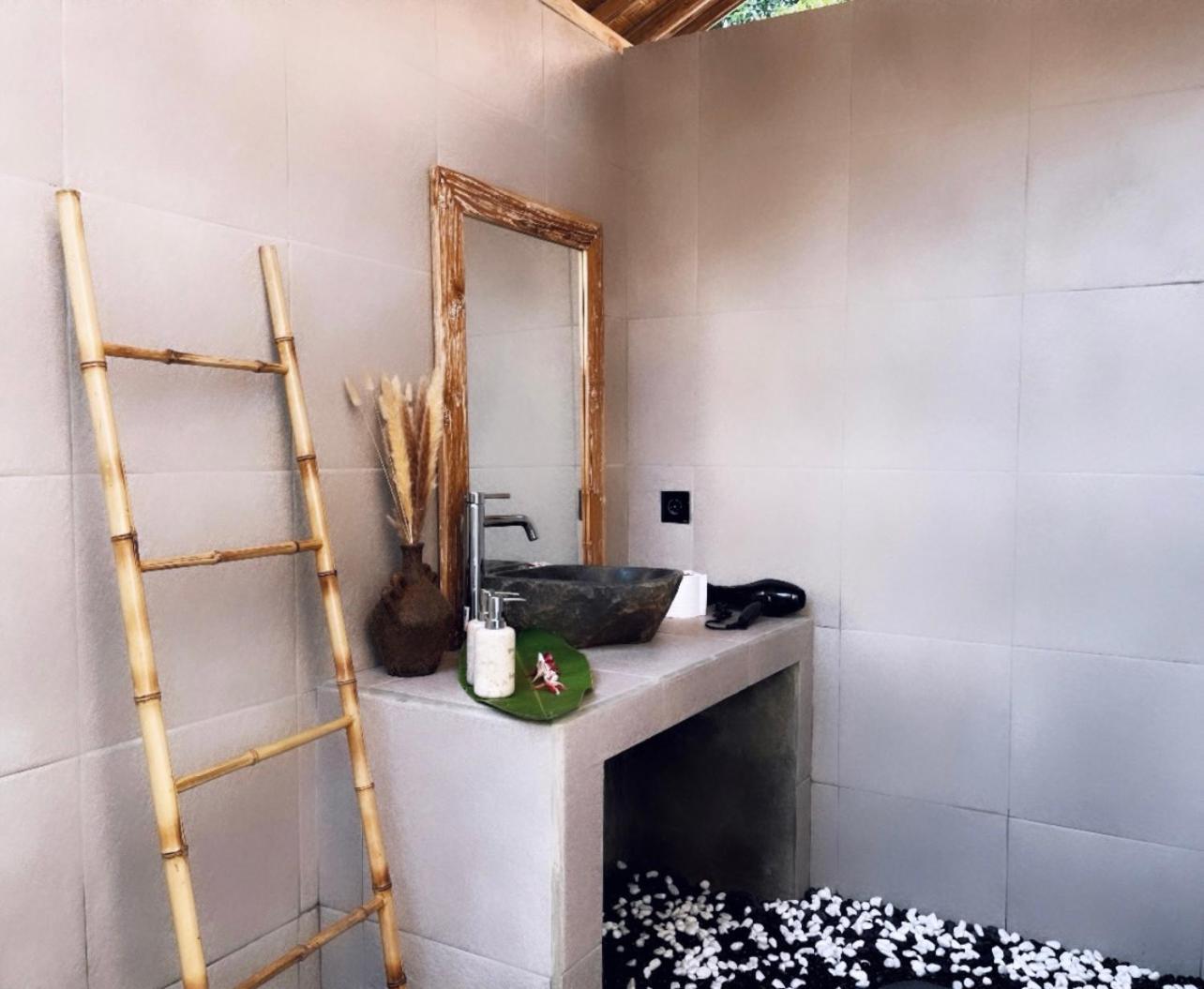 Penida Green Palm Cottage By Bali Cabin Toyapakeh ภายนอก รูปภาพ